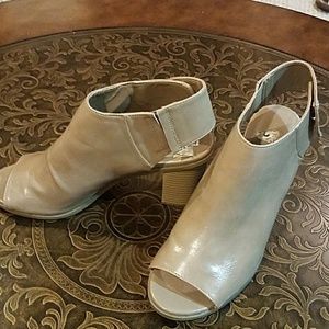 Steve Madden Open Toe Sandle